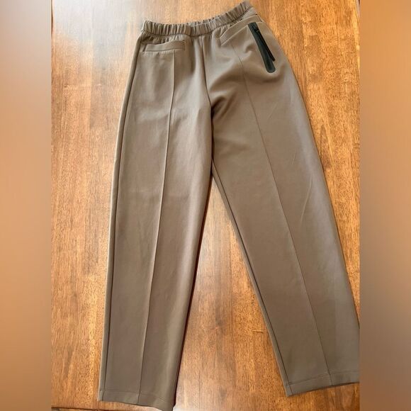 Nike Dri-Fit Tech Pack Women’s Track Jogger Pants Ironstone/Black Sz S - Picture 3 of 7